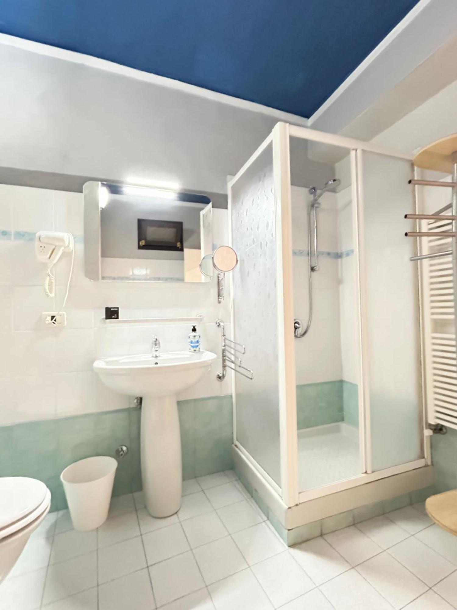 Marmar Hotel Riomaggiore Ngoại thất bức ảnh